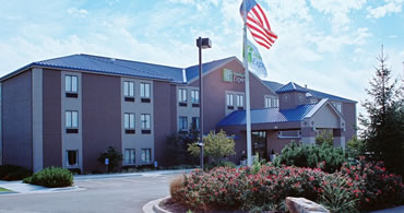 Holiday Inn Express - Bonner Springs Kansas